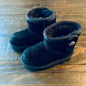 UGG JONA BOOT 6T
